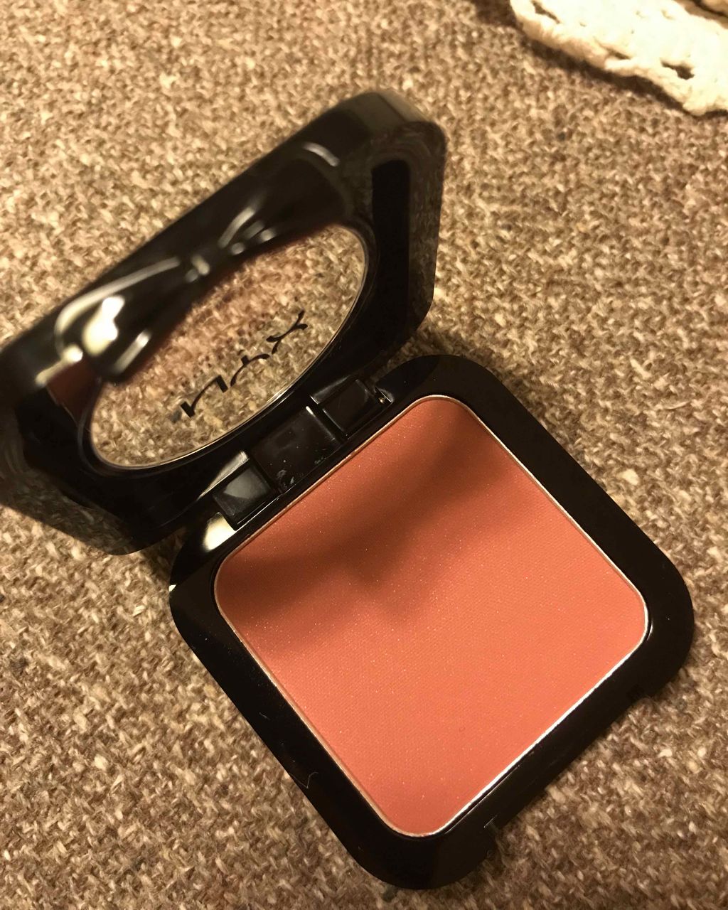 ハイデフィニション ブラッシュ/NYX Professional Makeup/パウダーチークを使ったクチコミ(2枚目)