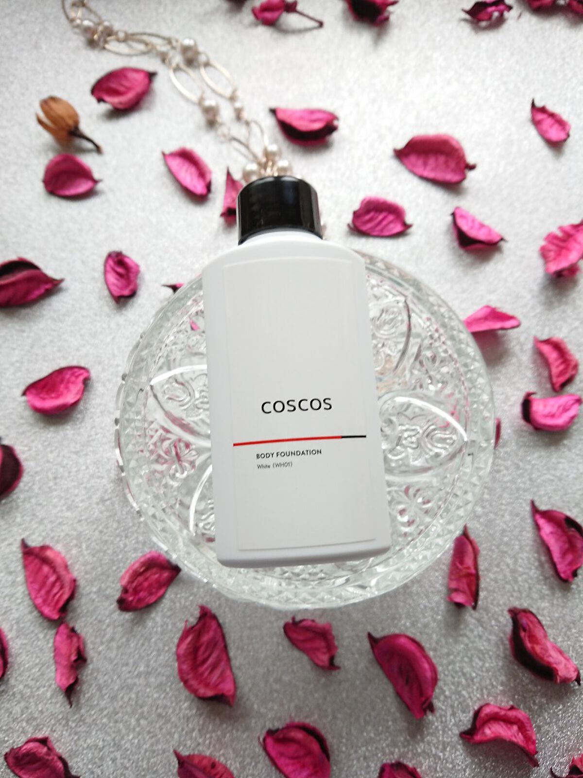 ボディファンデーション ホワイト/COSCOS/ボディミルクを使ったクチコミ(1枚目)