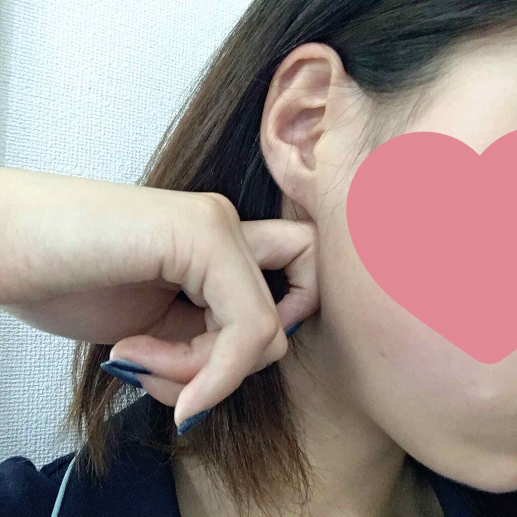 セイナ㌨1940* on LIPS 「顔が浮腫んでてヤバイッ!ってなったらこれを使いましょう!小顔ロ..」(3枚目)