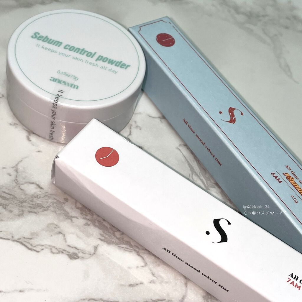 アニューム セバム コントロール パウダー/saat insight/ルースパウダーを使ったクチコミ(2枚目)