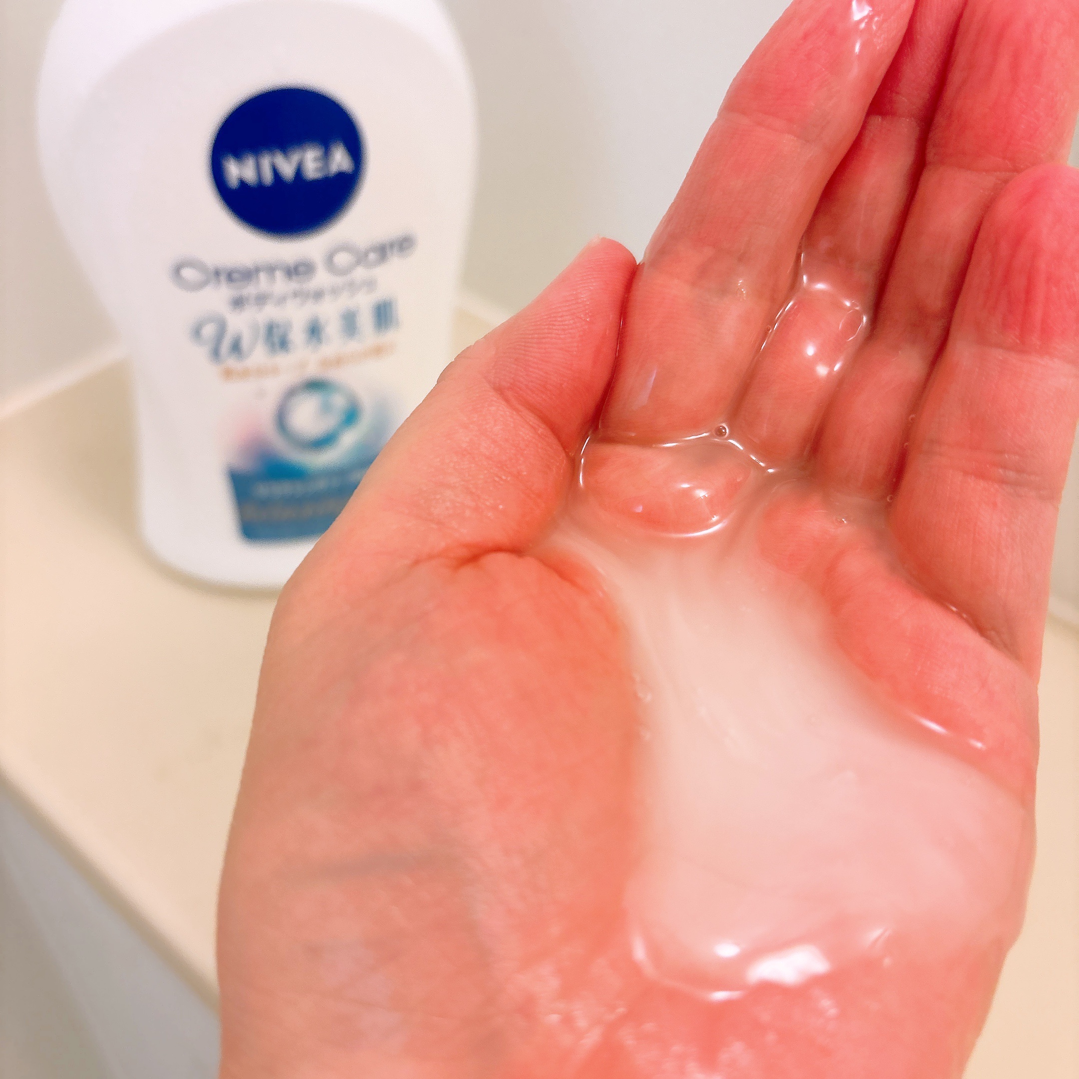 クリームケア ボディウォッシュ W保水美肌 リラクシングソープの香り 本体 470ml/ニベア/ボディソープを使ったクチコミ（3枚目）