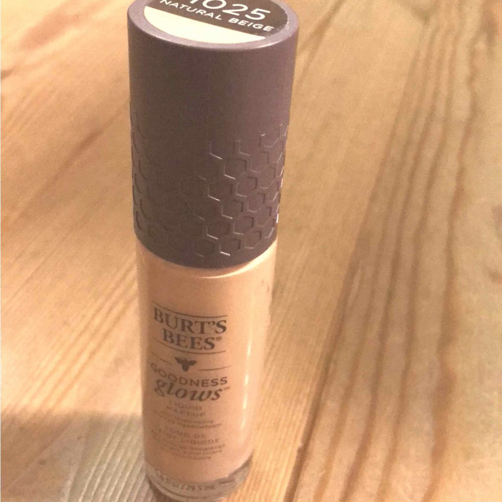 リキッドファンデーション/BURT'S BEES/リキッドファンデーションを使ったクチコミ（1枚目）