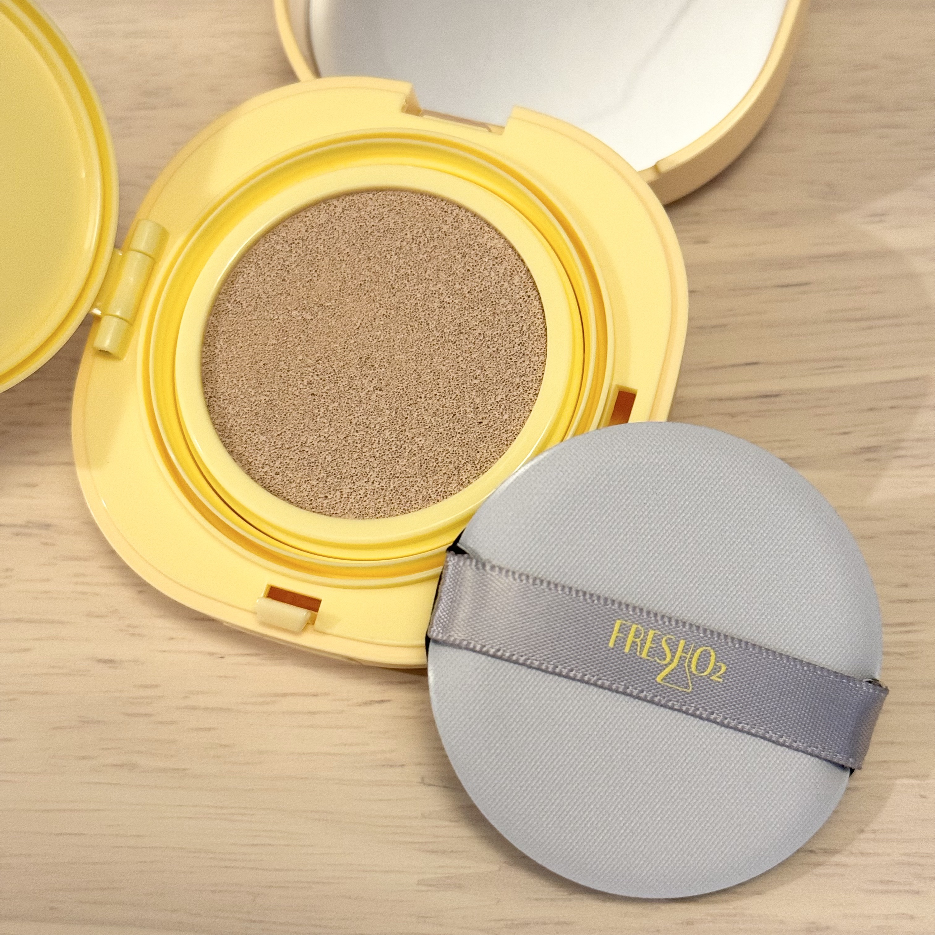 クラウドオールウェイズオン クッションファンデ ーション/FRESHO2/クッションファンデーションを使ったクチコミ（3枚目）