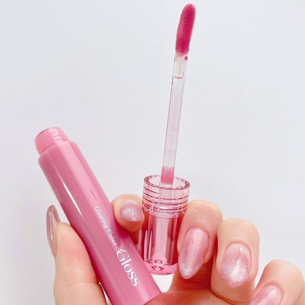 グラスティングカラーグロス/rom&nd/リップグロスを使ったクチコミ（3枚目）