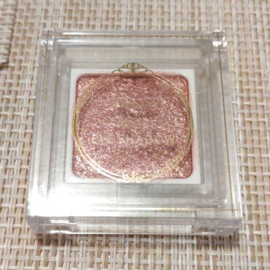 パラドゥ シングルアイシャドウ	 RD01 レッド/パラドゥ/単色アイシャドウを使ったクチコミ（1枚目）