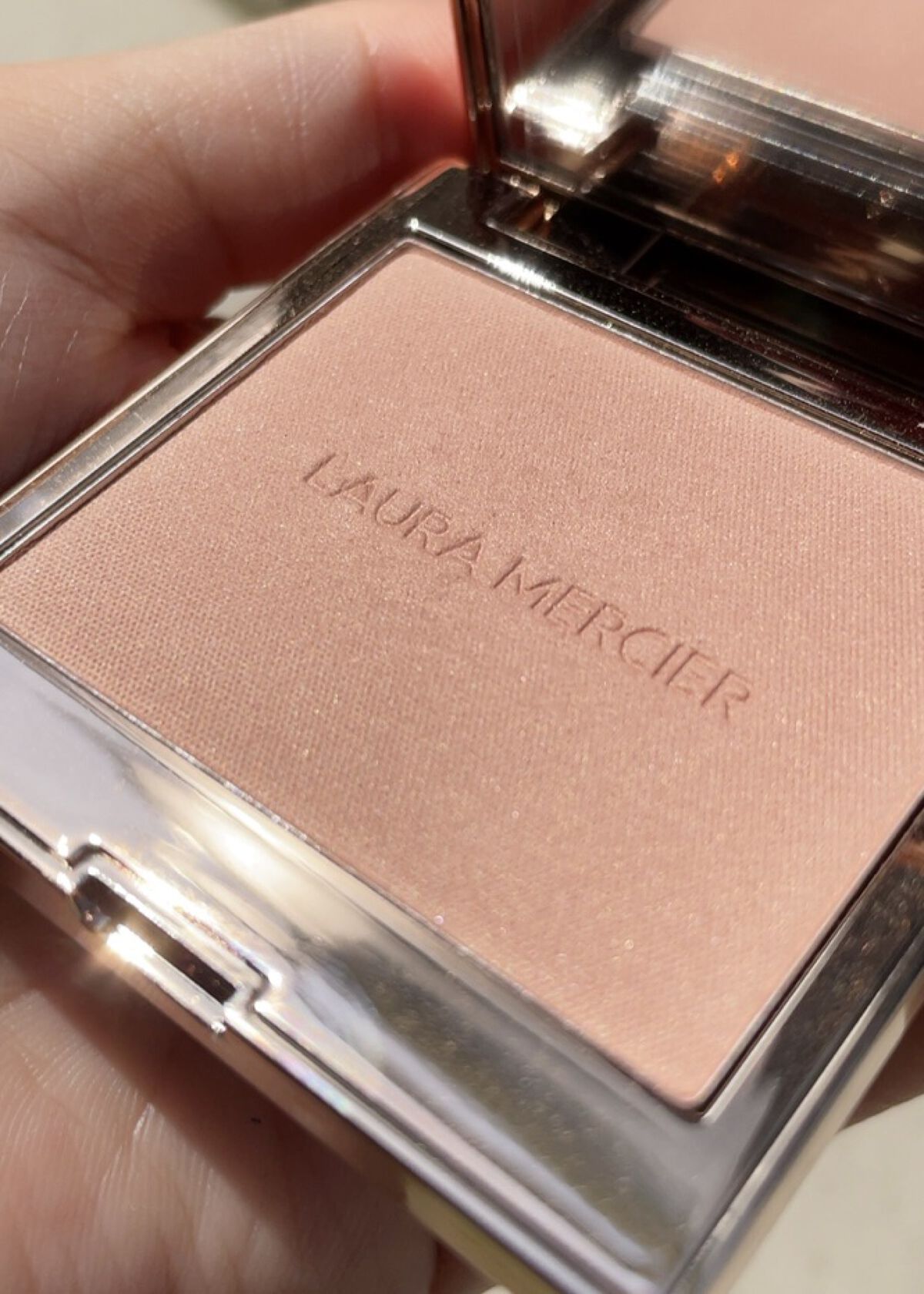 ブラッシュ カラー インフュージョン R2/ローラ メルシエ/パウダーチークを使ったクチコミ（2枚目）