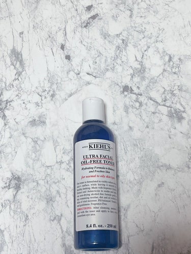 Kiehl's キールズ オイル フリー トナー UFTのクチコミ「キールズ オイル フリー トナー UFT

容量・税込価格
250ml・3,300円

みずみ.....」（1枚目）