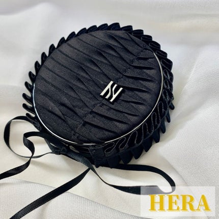 ブラック クッション 23N1 ベージュ/HERA/クッションファンデーションを使ったクチコミ(1枚目)