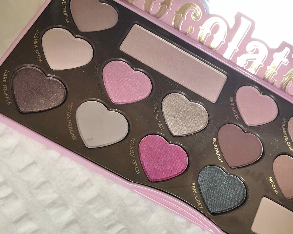 チョコレート ボンボン アイ シャドウ コレクション/Too Faced/アイシャドウパレットを使ったクチコミ(3枚目)