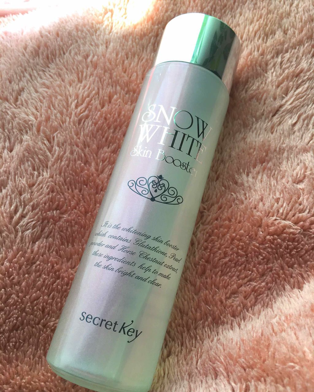 シークレットキーの導入化粧水、スノーホワイトスキンブースターです🎀

🌷良い点
・肌がしっとりする
・次にのせる化粧水をぐんぐん浸透させる
・安い

🌀評価理由
・目にしみる

✏️コメント
先ほど投稿したスターティングトリートメント