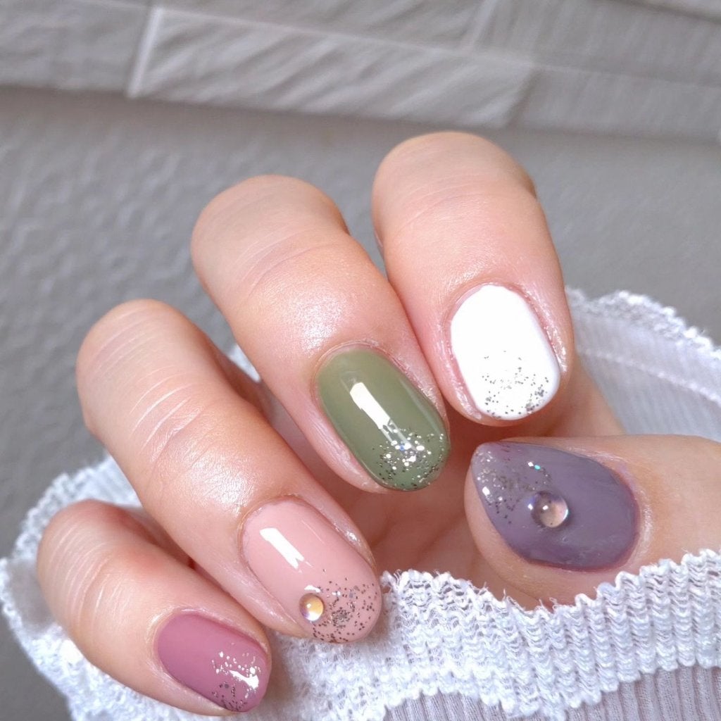 ミルクティ on LIPS 「✴✴#大人ヌーディネイル😍✴先日、#プチトル(@petitor..」(2枚目)