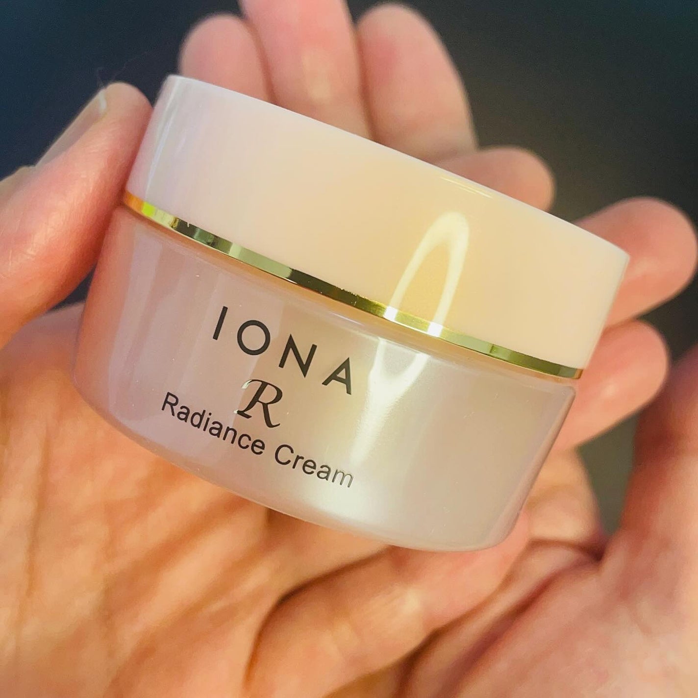 イオナR ラディアンス クリーム/イオナR (イオナアール)/フェイスクリームを使ったクチコミ(2枚目)