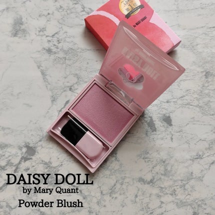 パウダーブラッシュ/DAISY DOLL by MARY QUANT/パウダーチークを使ったクチコミ(1枚目)