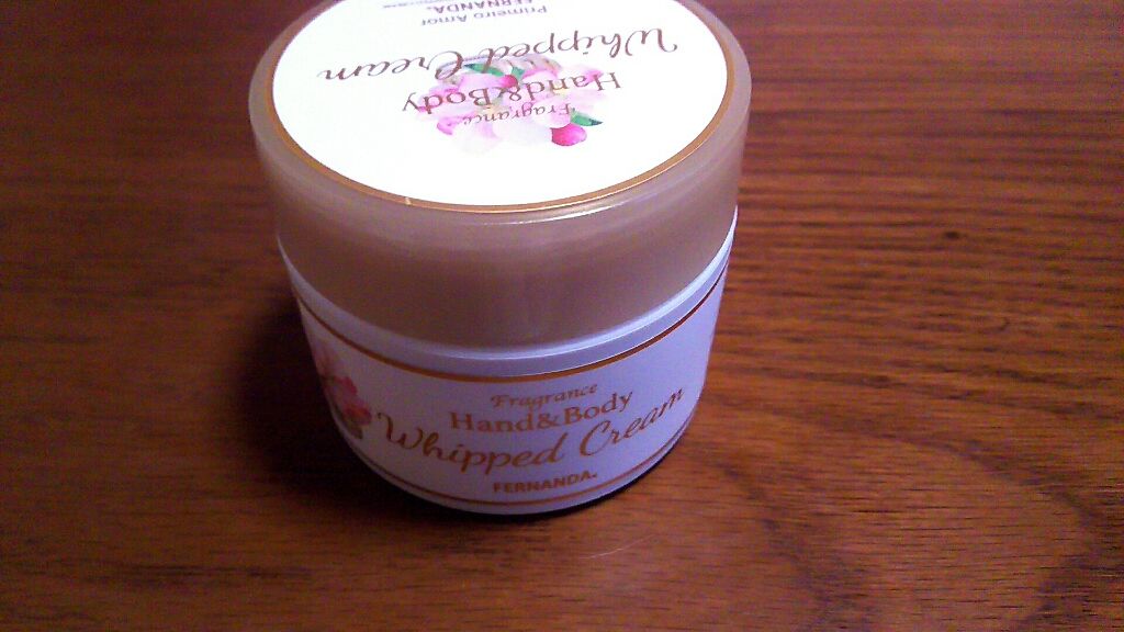 フレグランス ボディビタセラム プリメイロアモール/フェルナンダ/ボディローションを使ったクチコミ(1枚目)