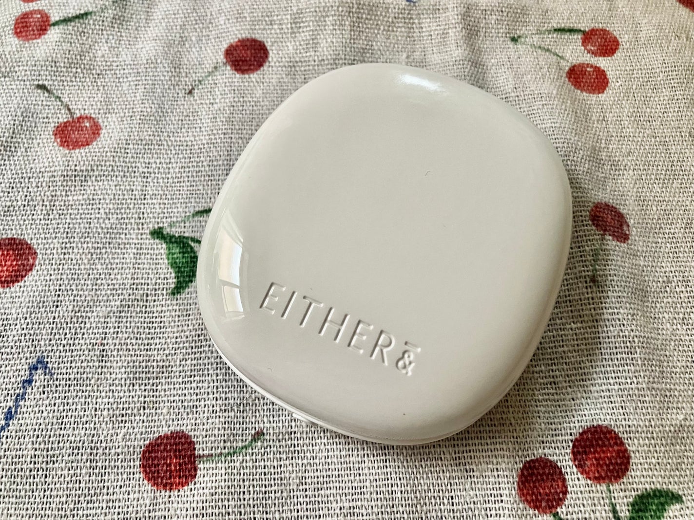 Pebble Glow Cushion/EITHER&/クッションファンデーションを使ったクチコミ(1枚目)