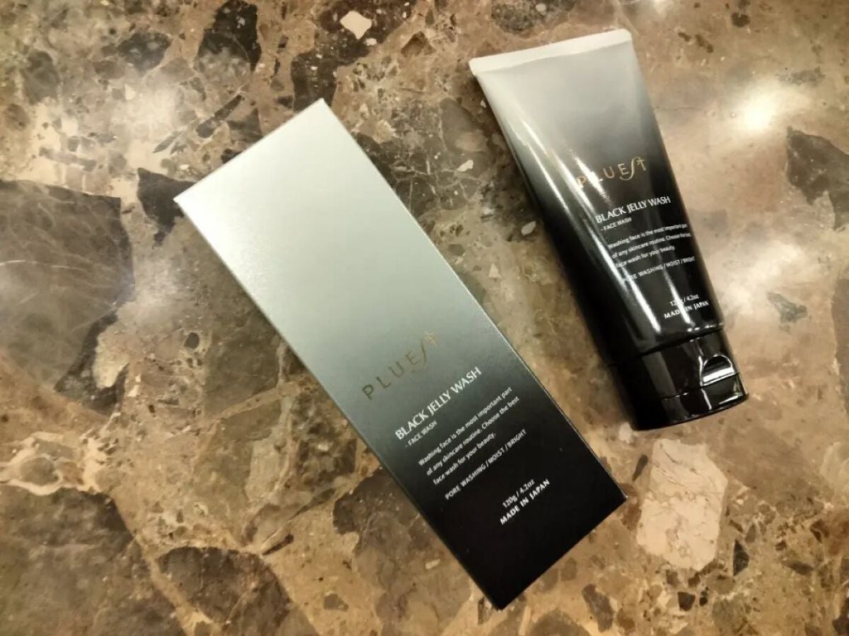 BLACK JELLY WASH(ブラックジェリーウォッシュ)/PLUEST/その他洗顔料を使ったクチコミ(1枚目)