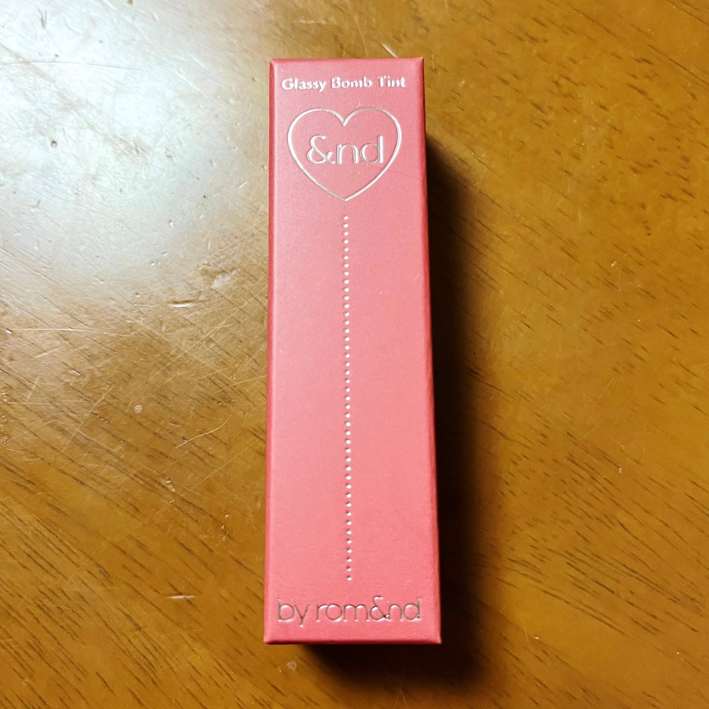 アンドバイロムアンド グラッシーボムティント/&nd by rom&nd/リップティントを使ったクチコミ(1枚目)
