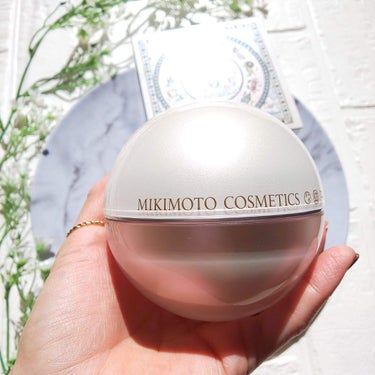 ミキモト コスメティックス パール エッセンス リキッド‐クリスタル Rのクチコミ「﻿
❄️ホリデーコレクション❄️﻿
　MIKIMOTO COSMETICS﻿ 2020
　‾‾.....」（1枚目）