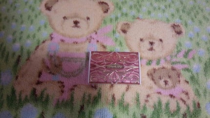 あやみぃのクチコミ「おはようございます&こんにちは( ´艸`)
今日は、この前の続きで
アイシャドウ、目袋になせ.....」(2枚目)