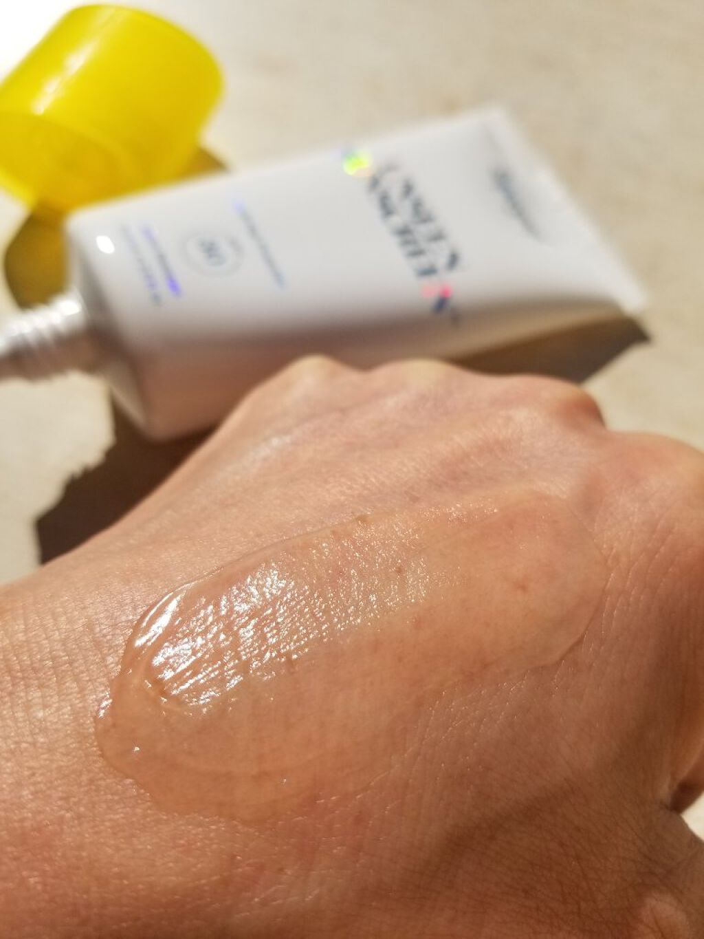 アンシーン サンスクリーン ブロード スペクトラム SPF40 PA+++/Supergoop!/日焼け止めジェルを使ったクチコミ(4枚目)