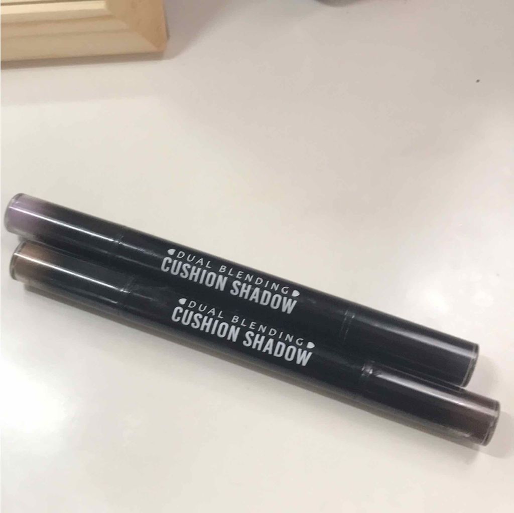 MISSHA デュアルブレンディングクッションシャドウ/MISSHA/単色アイシャドウを使ったクチコミ（1枚目）
