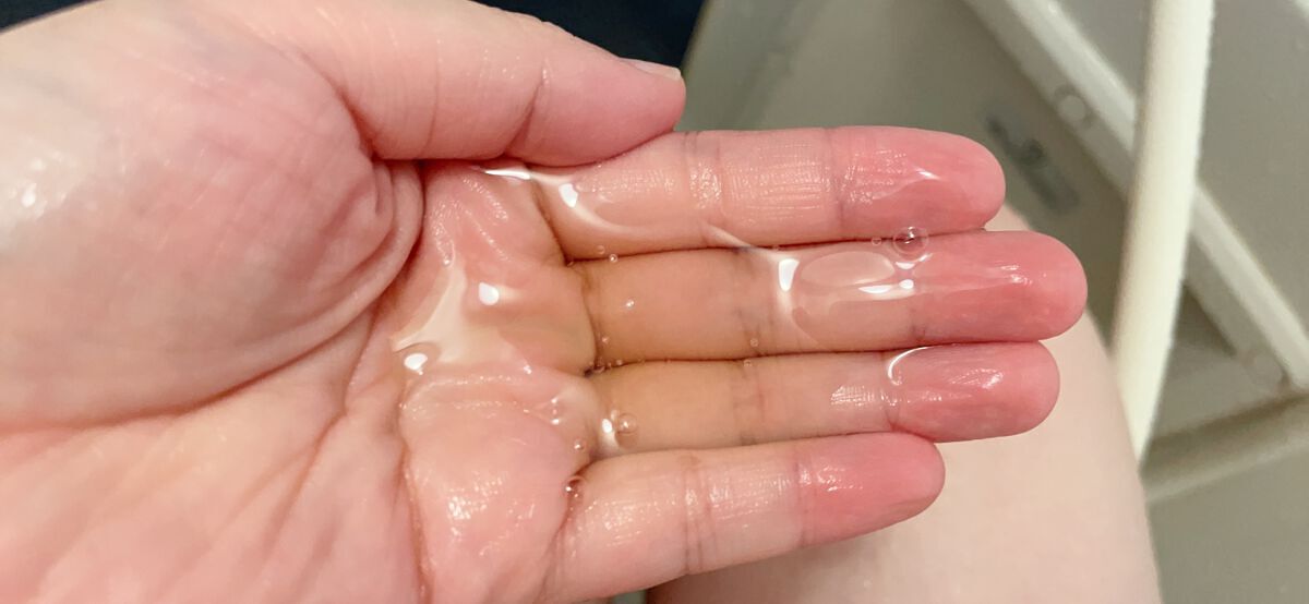 えみか on LIPS 「イオニコプレミアムイオンシルキースリークシャンプー(リペア&ス..」(3枚目)