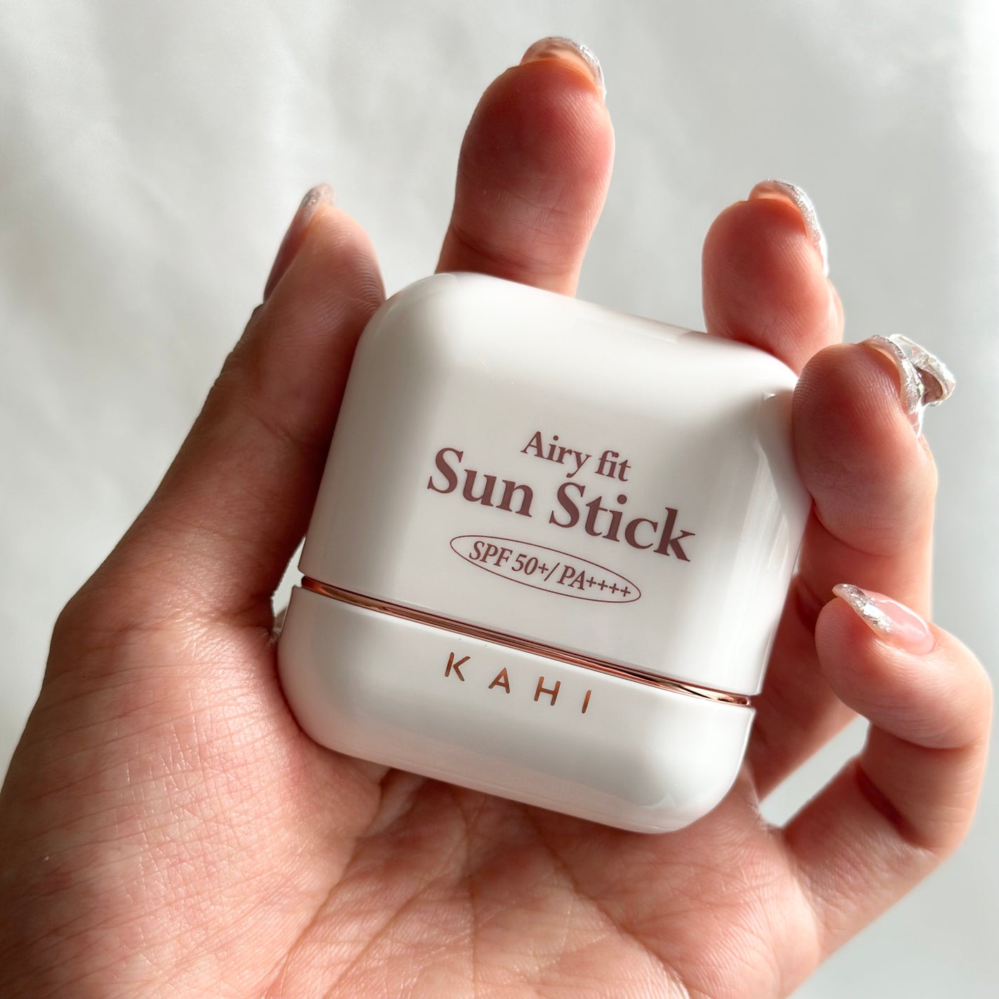 エアリーフィットサンスティック/KAHI/日焼け止めスティックを使ったクチコミ(3枚目)