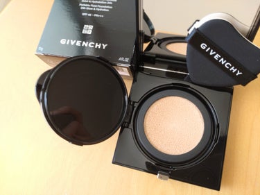 プリズム・リーブル・スキンケアリング・グロウ・クッション 1-W105	/GIVENCHY/クッションファンデーションを使ったクチコミ（3枚目）