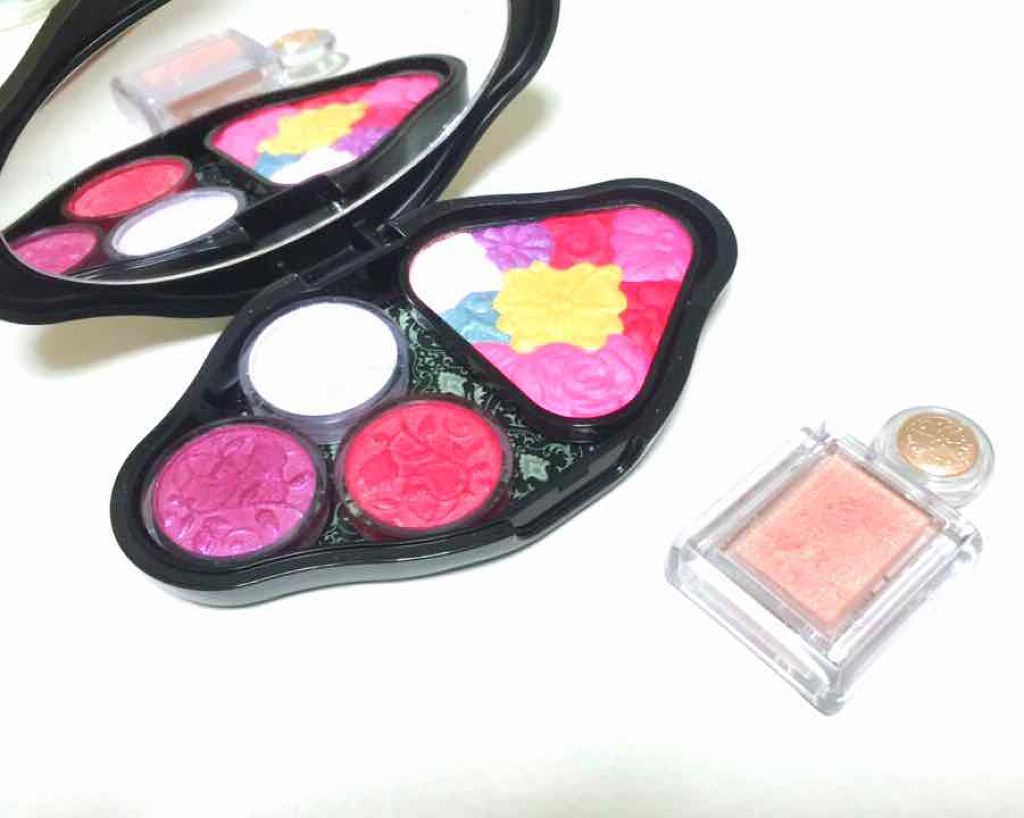 シャドーカスタマイズ/MAJOLICA MAJORCA/単色アイシャドウを使ったクチコミ（1枚目）