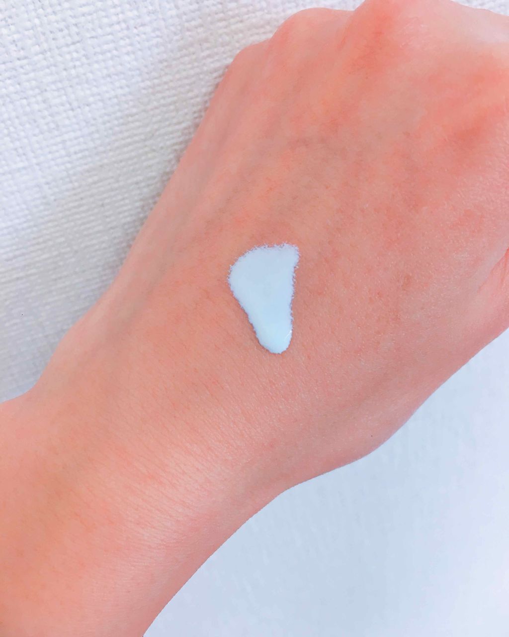 皮脂テカリ防止下地/CEZANNE/化粧下地を使ったクチコミ(3枚目)