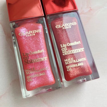 コンフォート リップオイル シマー 07 レッドホット/CLARINS/リップグロスを使ったクチコミ（2枚目）