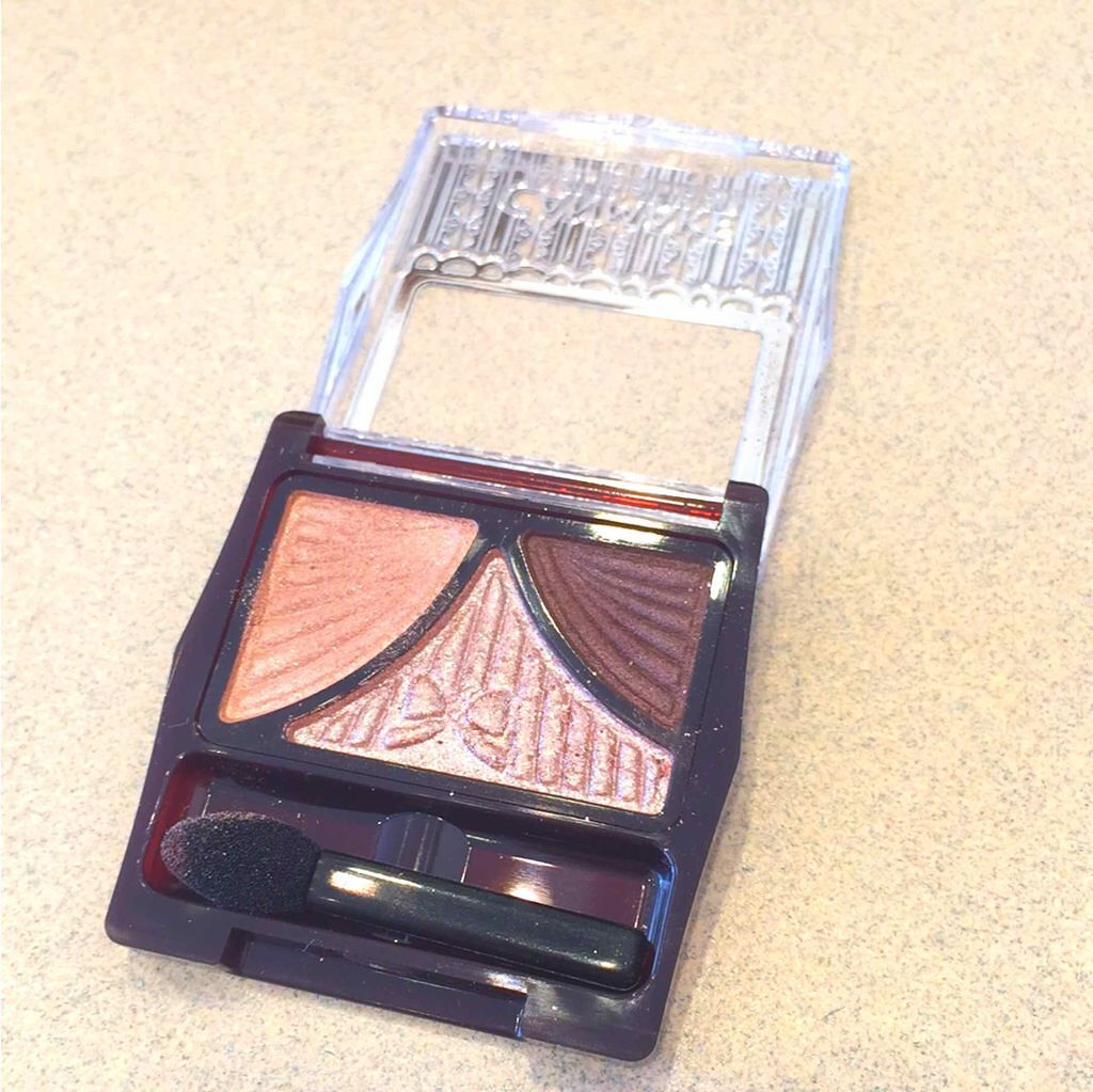 ジューシーピュアアイズ/キャンメイク/アイシャドウパレットを使ったクチコミ（2枚目）