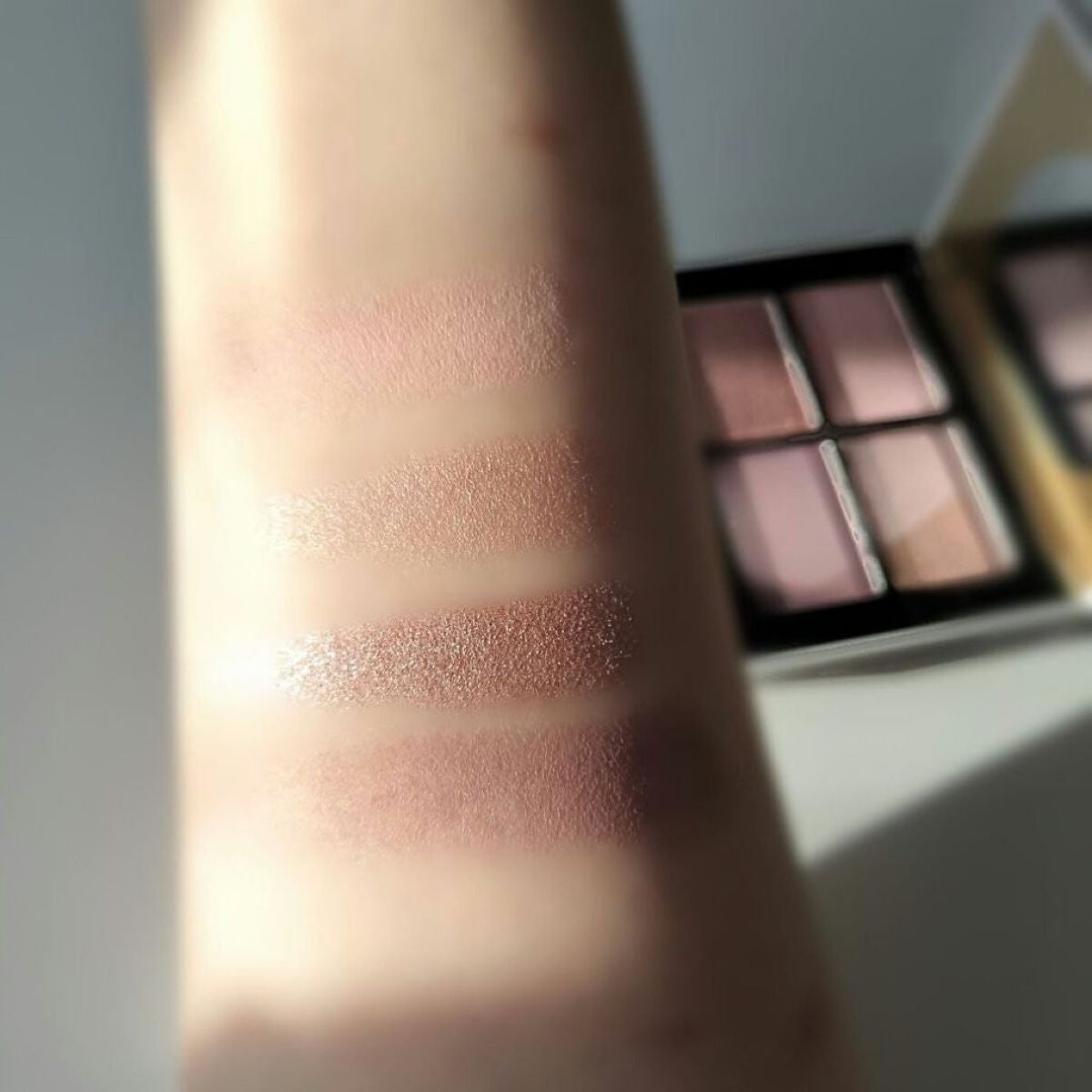 クワッドアイシャドー/NARS/アイシャドウパレットを使ったクチコミ(3枚目)