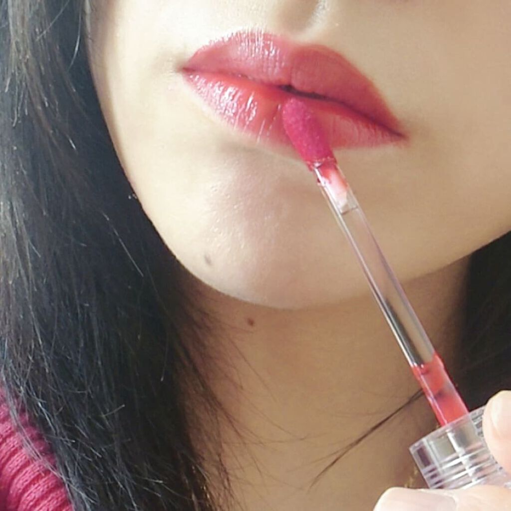 リッププレジャーグレーズティント/IM UNNY/リップティントを使ったクチコミ（3枚目）