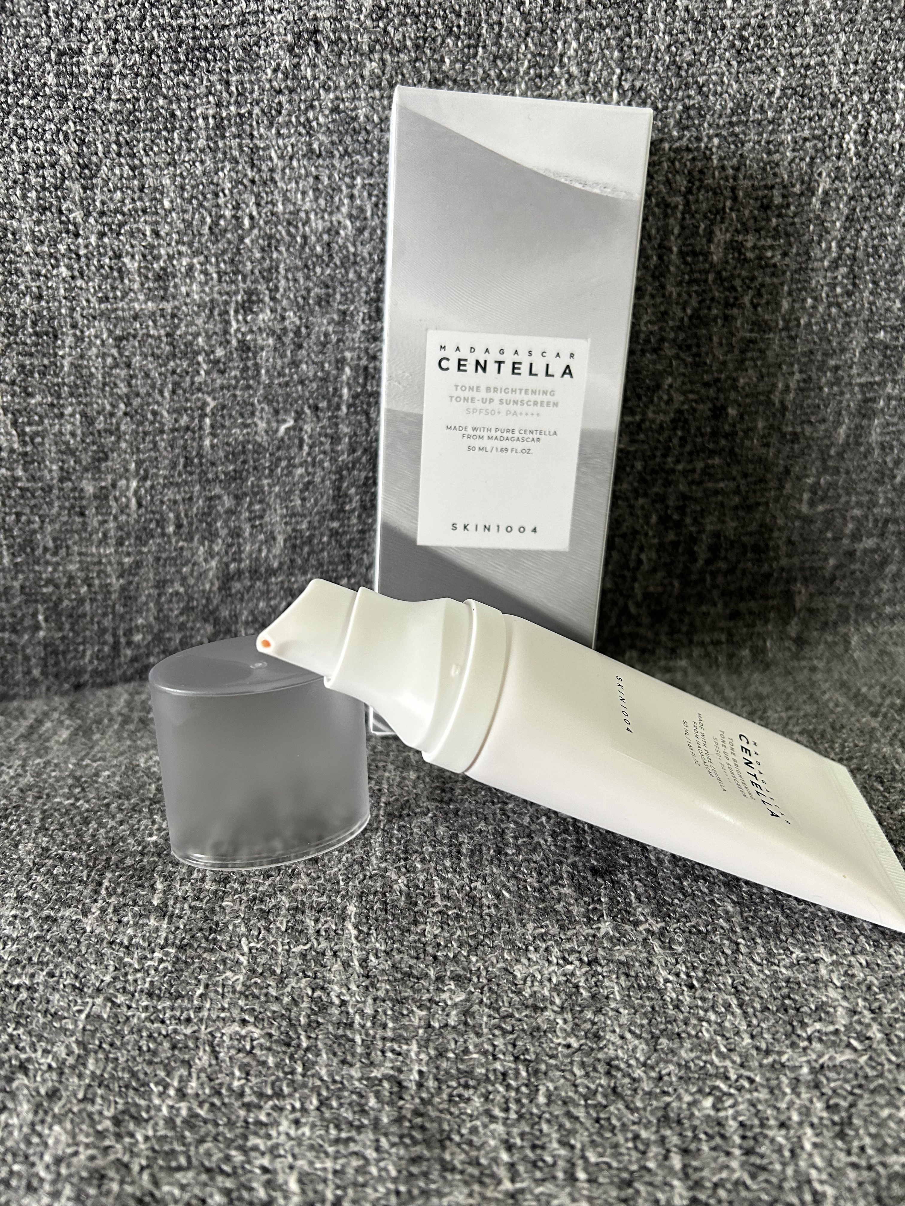 トーンブライトニング トーンアップサンスクリーン/SKIN1004/日焼け止めクリームを使ったクチコミ（3枚目）