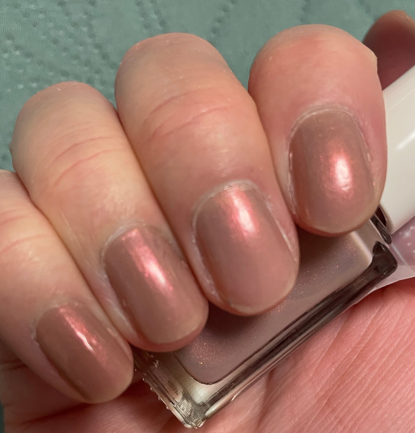 ネイルファンデーション/パラドゥ/マニキュアを使ったクチコミ(2枚目)