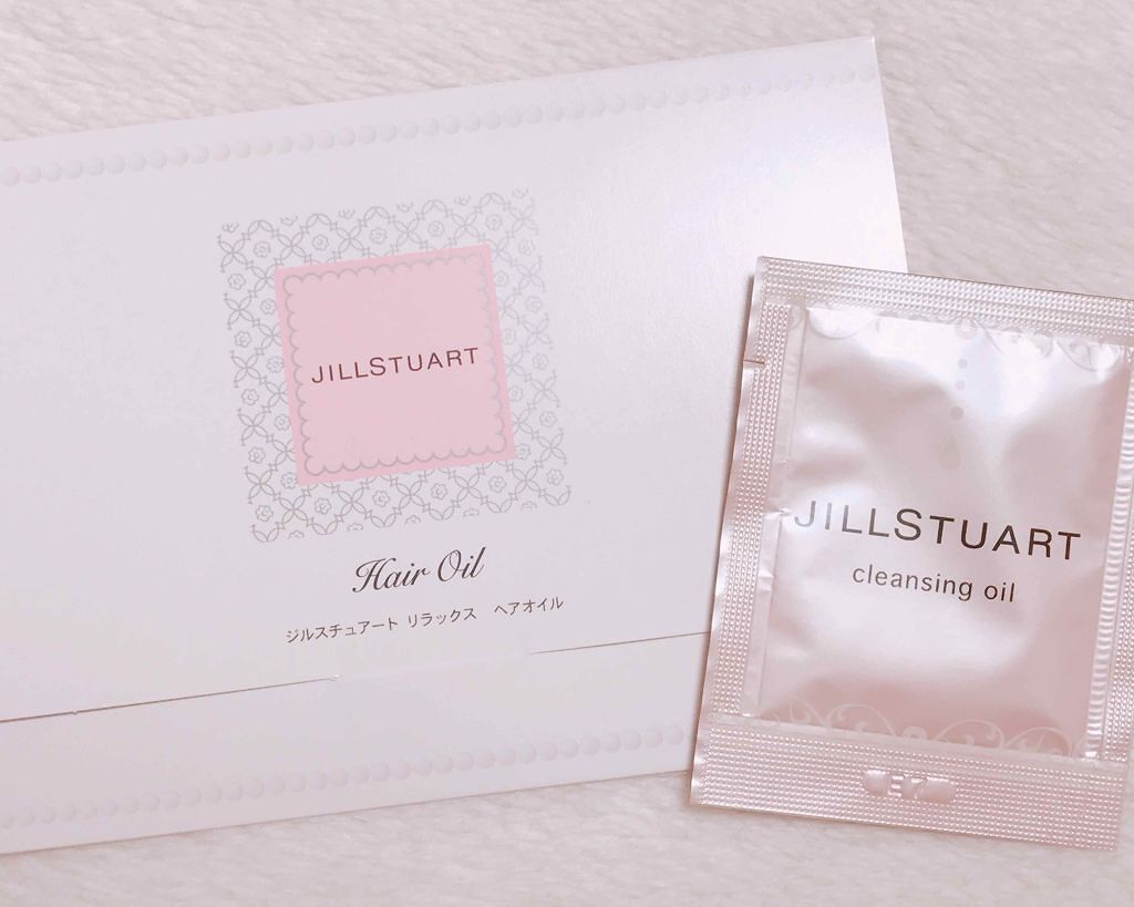 JILL STUART クレンジング オイルのクチコミ「頂いたサンプルです！
(載せ忘れたので、連投すみません💦)

3/2リニューアルの日焼け止めと.....」（2枚目）