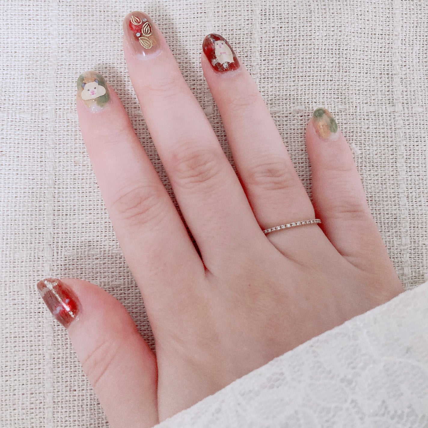 カラフルネイルズ/キャンメイク/マニキュアを使ったクチコミ(3枚目)