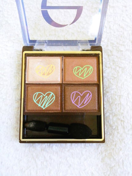 スキニーリッチシャドウ/excel/アイシャドウパレットを使ったクチコミ(2枚目)