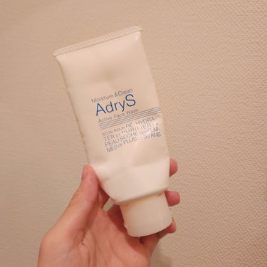 使いきり✨
AdrySのアクティブフェイスウォッシュです。

しっかり泡立てればクリーミーに泡立ちます。
ただ肌に優しいからか
洗浄力はいまいちかも、、？
毛穴すっきり洗いたい私には△でした😅