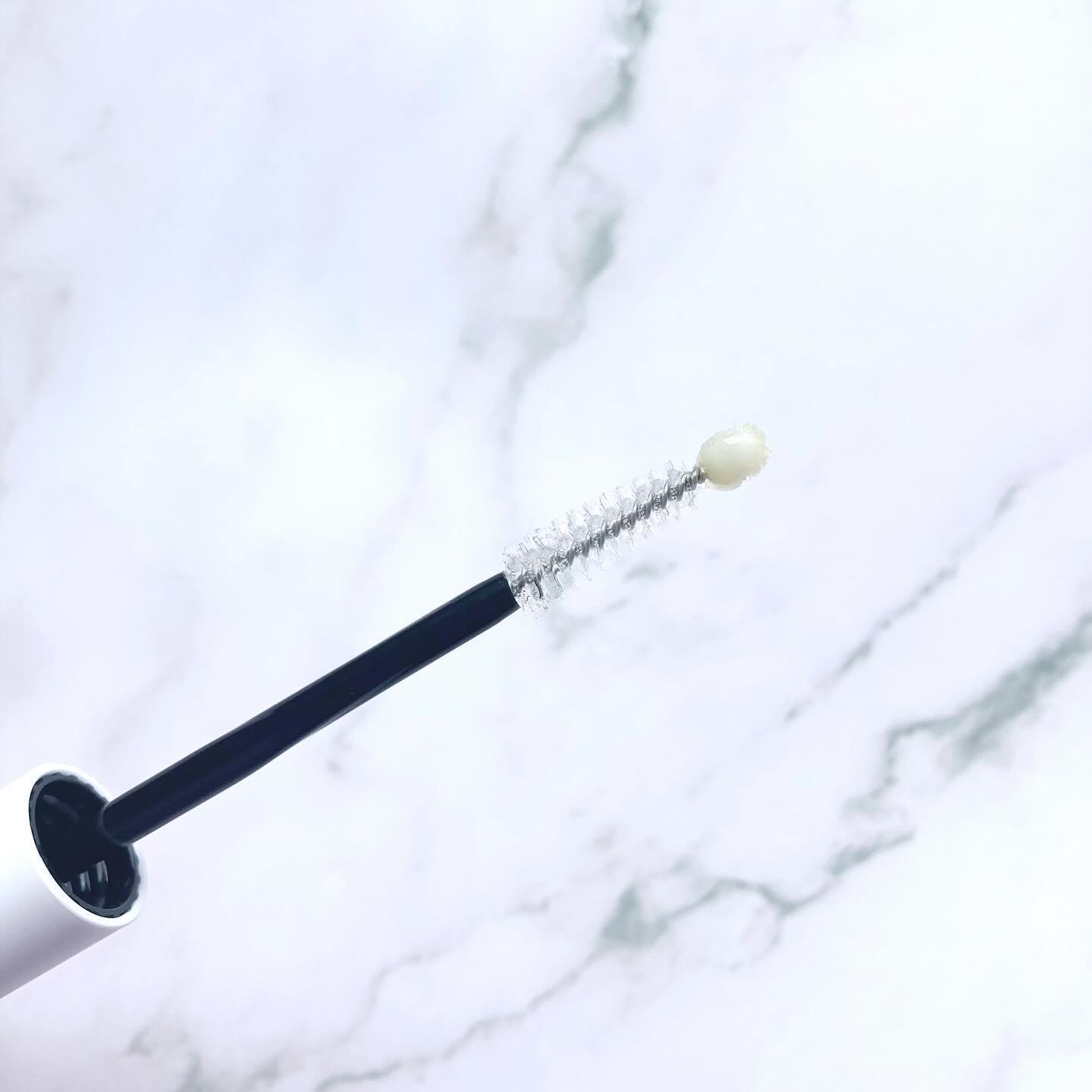 リバイブセラピー ヘアブロウラッシュセラム/ViveLab/まつげ美容液を使ったクチコミ（2枚目）