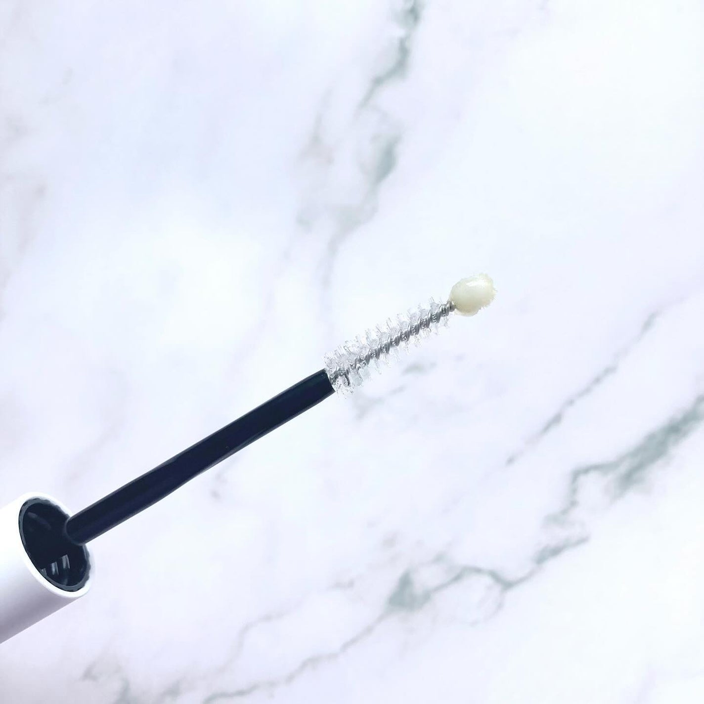 リバイブセラピー ヘアブロウラッシュセラム/ViveLab/まつげ美容液を使ったクチコミ(2枚目)