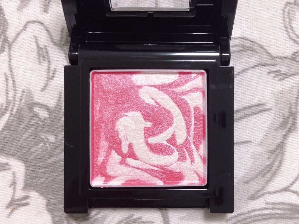 ヴィセ アヴァン シングルアイカラー マーブル/Visée/単色アイシャドウを使ったクチコミ（2枚目）