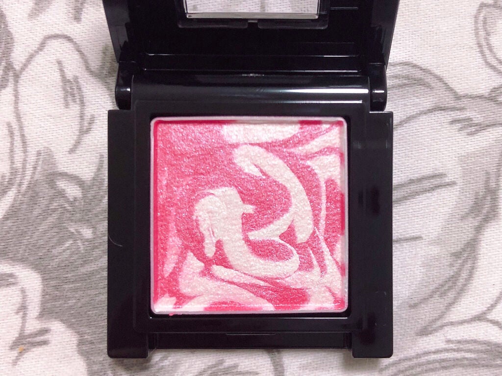 ヴィセ アヴァン シングルアイカラー マーブル/Visée/単色アイシャドウを使ったクチコミ(2枚目)