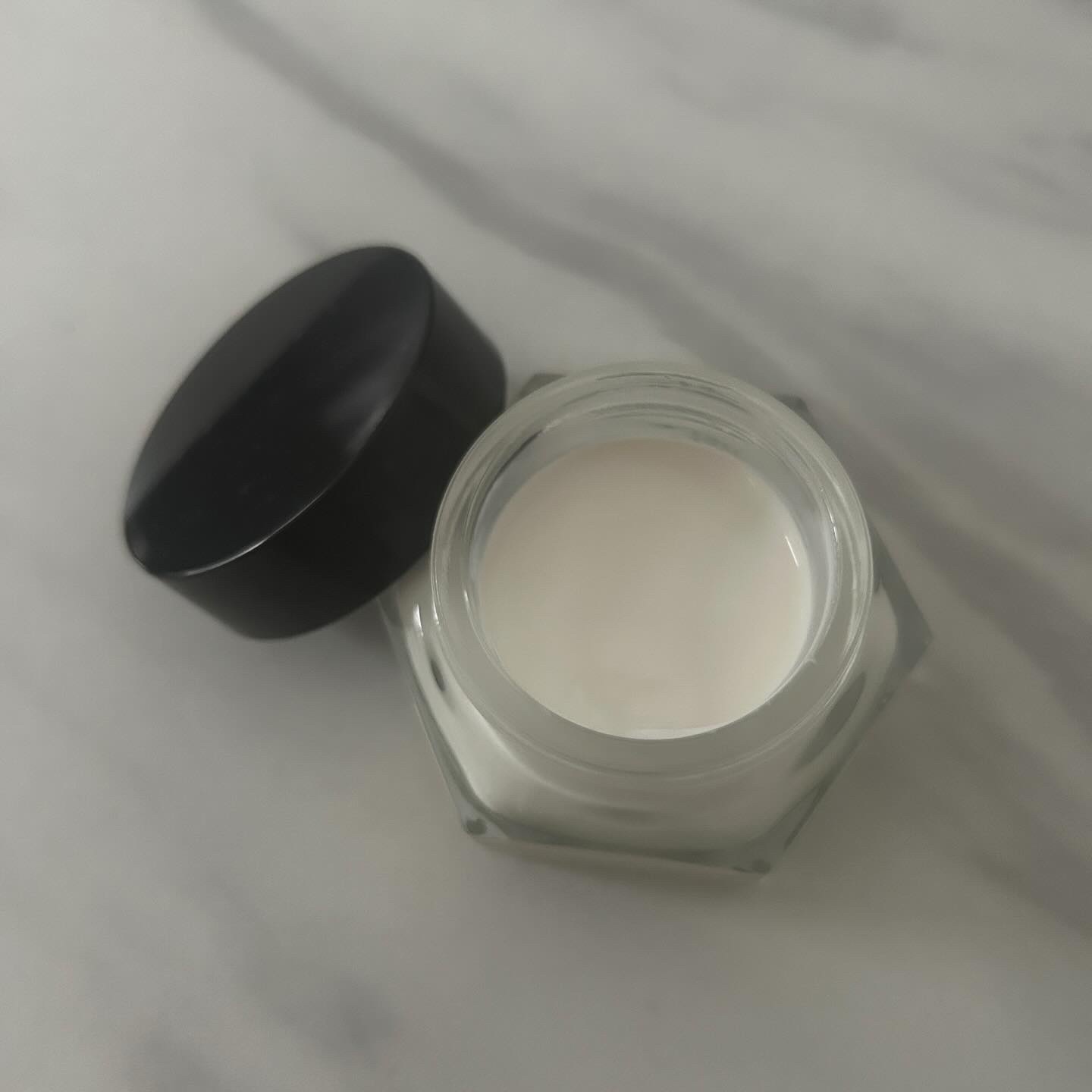 ハニーグロウクリーム/I'm from/フェイスクリームを使ったクチコミ（2枚目）