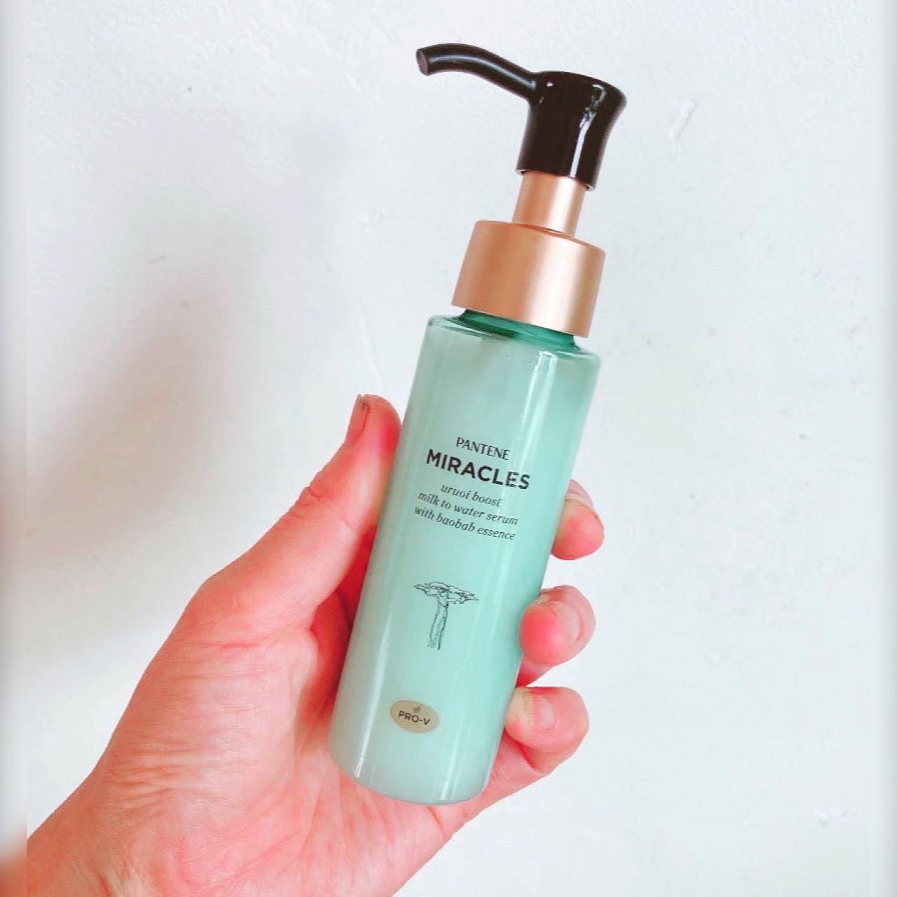 ミラクルズ うるおいブーストミルクウォーターセラム/パンテーン/アウトバストリートメントを使ったクチコミ（2枚目）