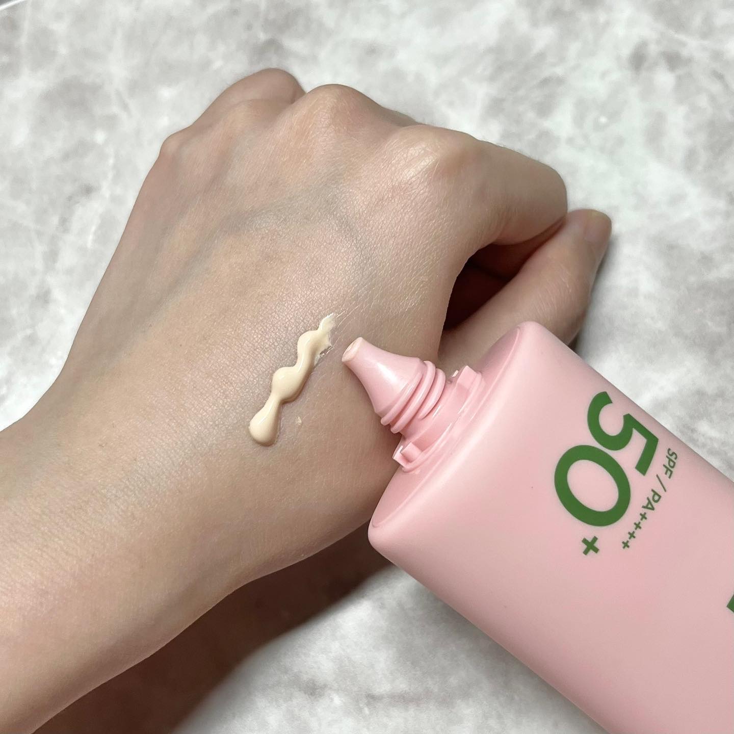 ファンデフリー サンクリーム モイスチャー/manyo/日焼け止めクリームを使ったクチコミ（2枚目）