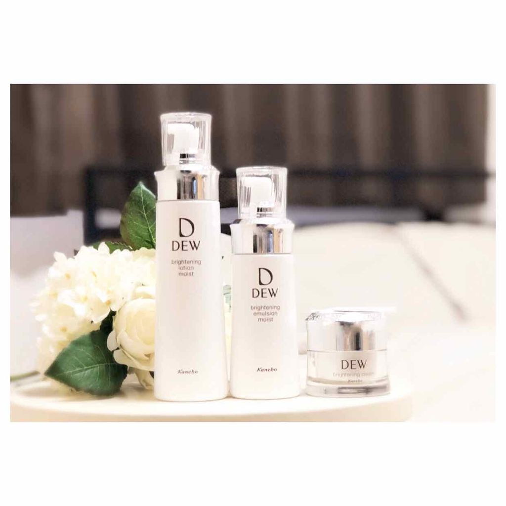 ブライトニングエマルジョン しっとり/DEW/乳液を使ったクチコミ（1枚目）