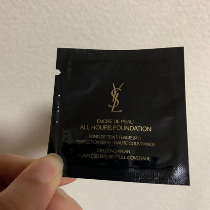 アンクル ド ポー オール アワーズ ファンデーション/YVES SAINT LAURENT BEAUTE/リキッドファンデーションを使ったクチコミ(1枚目)
