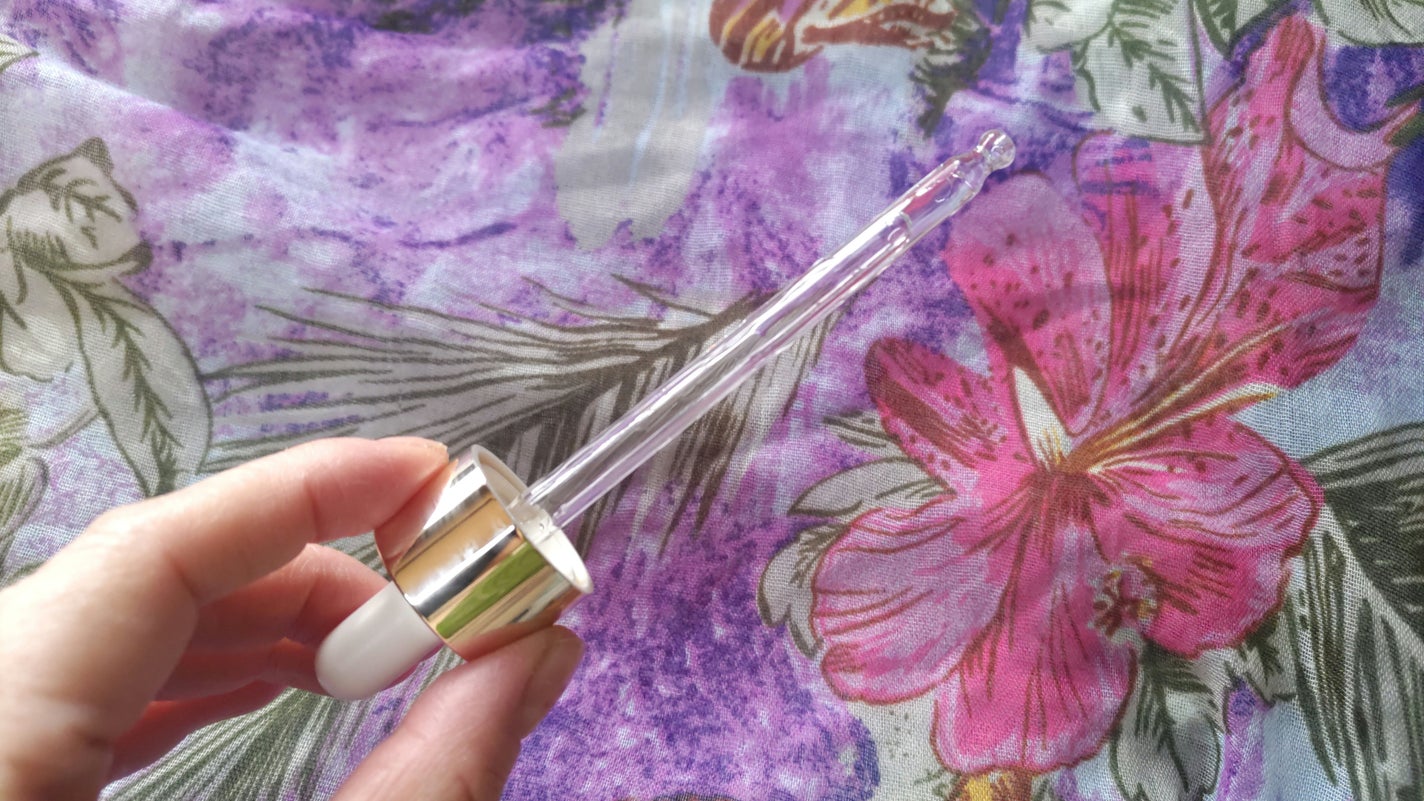 ユイルレパラトゥリス/クレ・ド・ポー ボーテ/美容液を使ったクチコミ(4枚目)